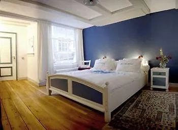 The Blue Sheep Bed & Breakfast Amsterdam