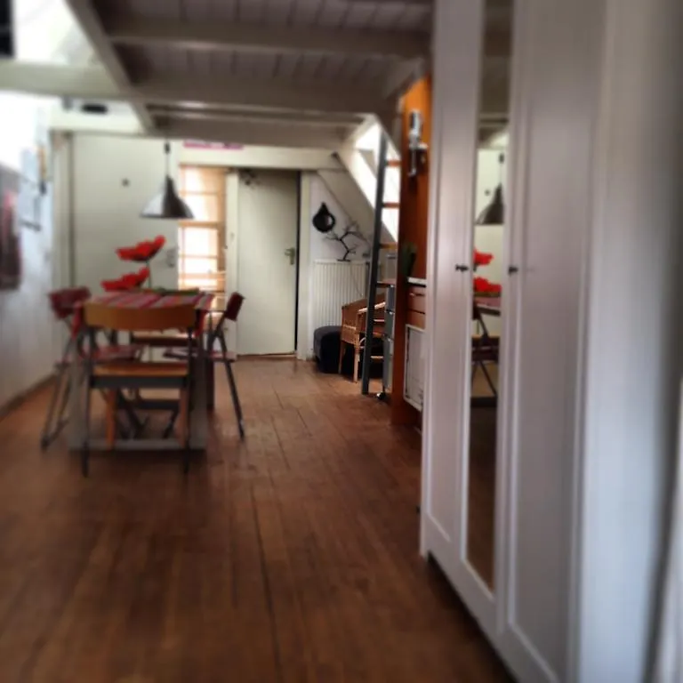 The Blue Sheep Bed & Breakfast Amsterdam