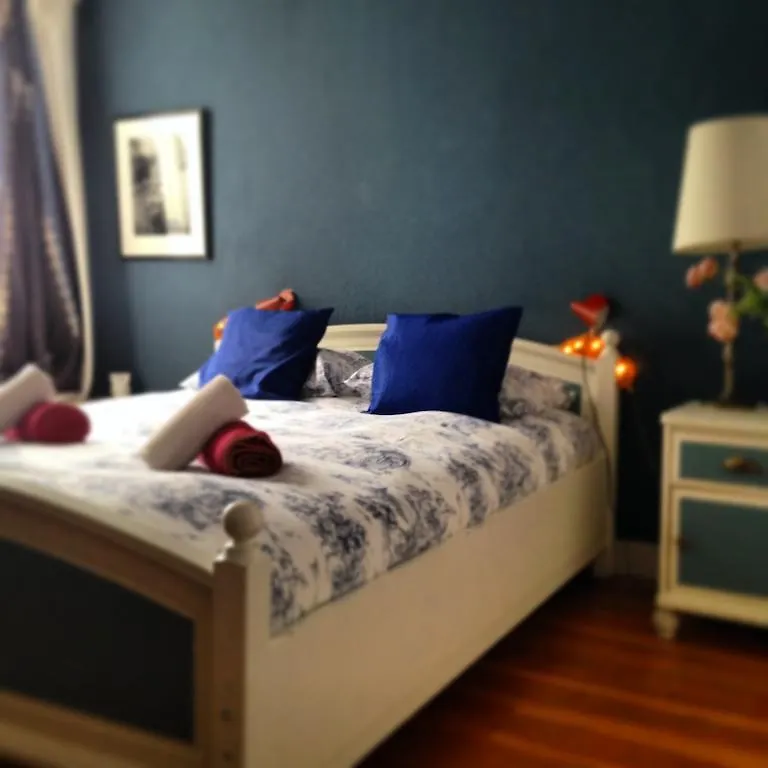 The Blue Sheep Bed & Breakfast Amsterdam