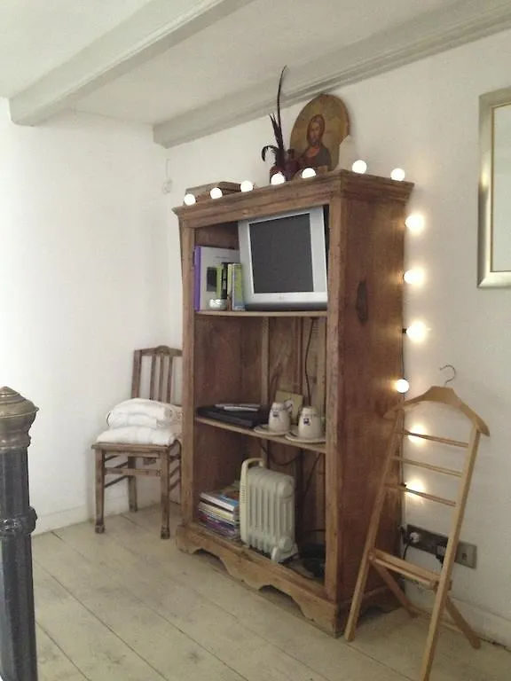 The Blue Sheep Bed & Breakfast Amsterdam